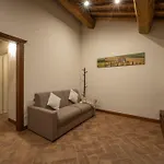 Podere Valserena 4*