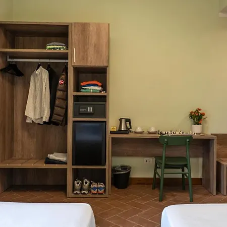 Podere Valserena 4*