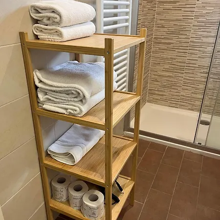 Podere Valserena 4* מונטרוני ד'ארביה